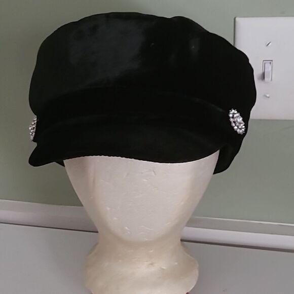 Newsboy Cap - Picture 1 of 9